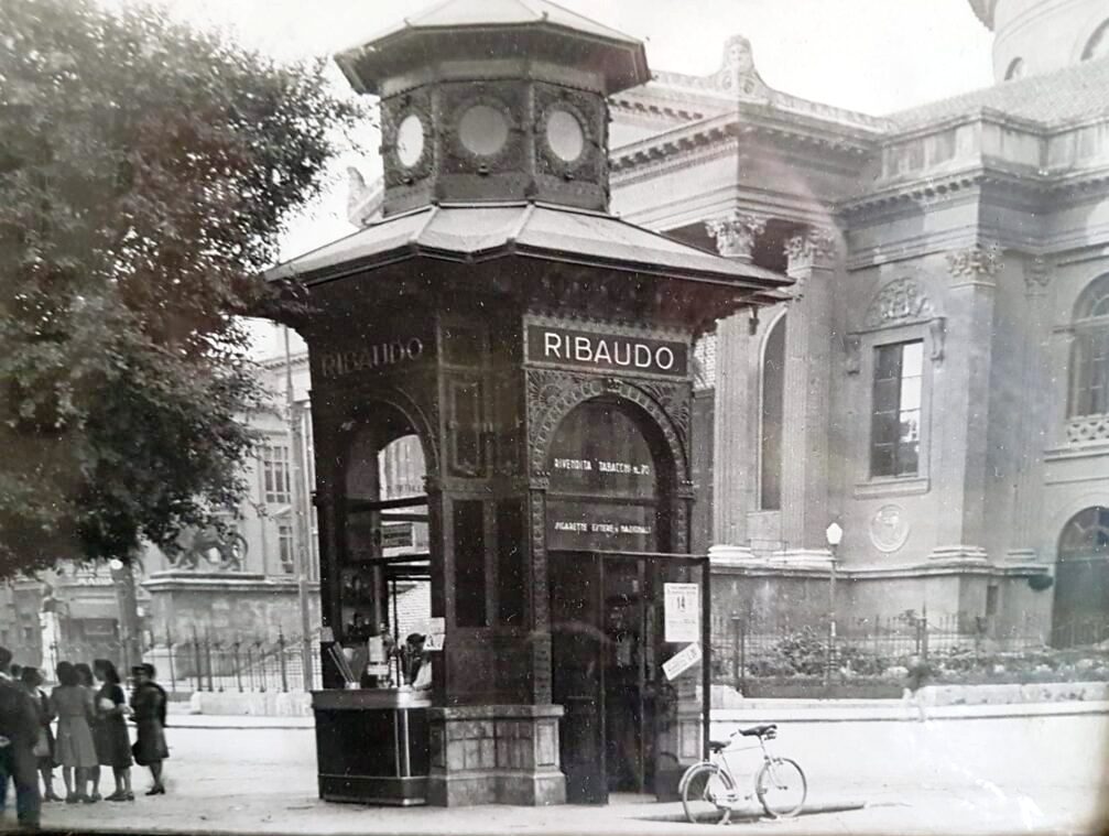 Chiosco Ribaudo a Piazza Verdi